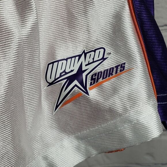Reversible Upward Basketball Shorts - Picture 3 of 7